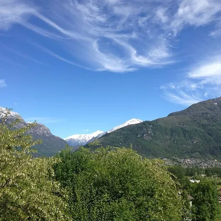 Dom wakacyjny Casa Ronit Delebio